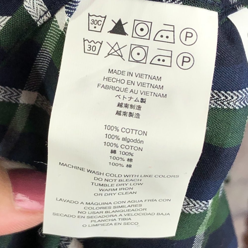 🛍️🛍️SOLD Michael Kors Plaid Button Up men's small - Picture 5 of 5